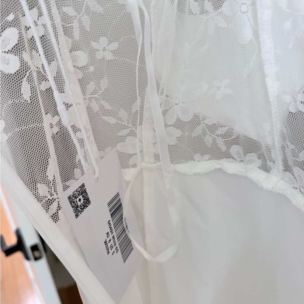 Selfie Leslie Impressions Lace Bodice Maxi Dress White - Picture 8 of 8